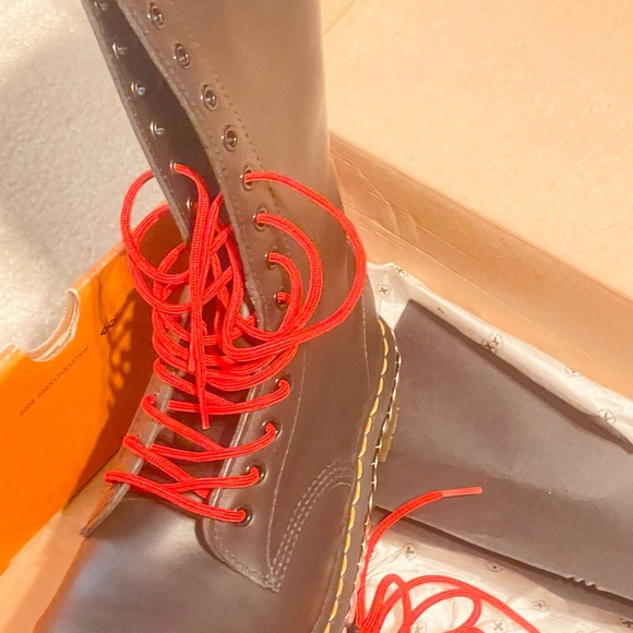 Doc Martens - Johari - NIB Never Worn - Picture 3 of 6